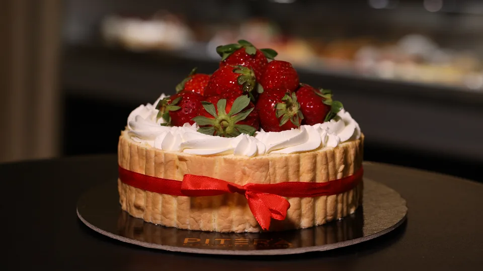 Una delle deliziose torte della pasticceria